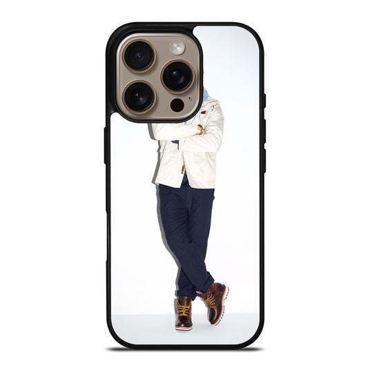 CRISTIANO RONALDO POSE iPhone 16 Pro Case