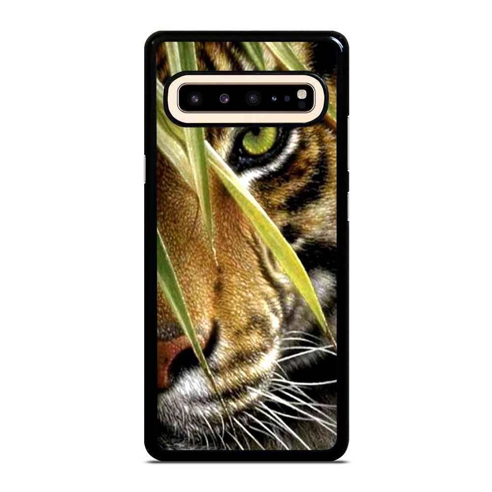 BENGAL TIGER IN A HALF FACE Samsung Galaxy S10 5G Case