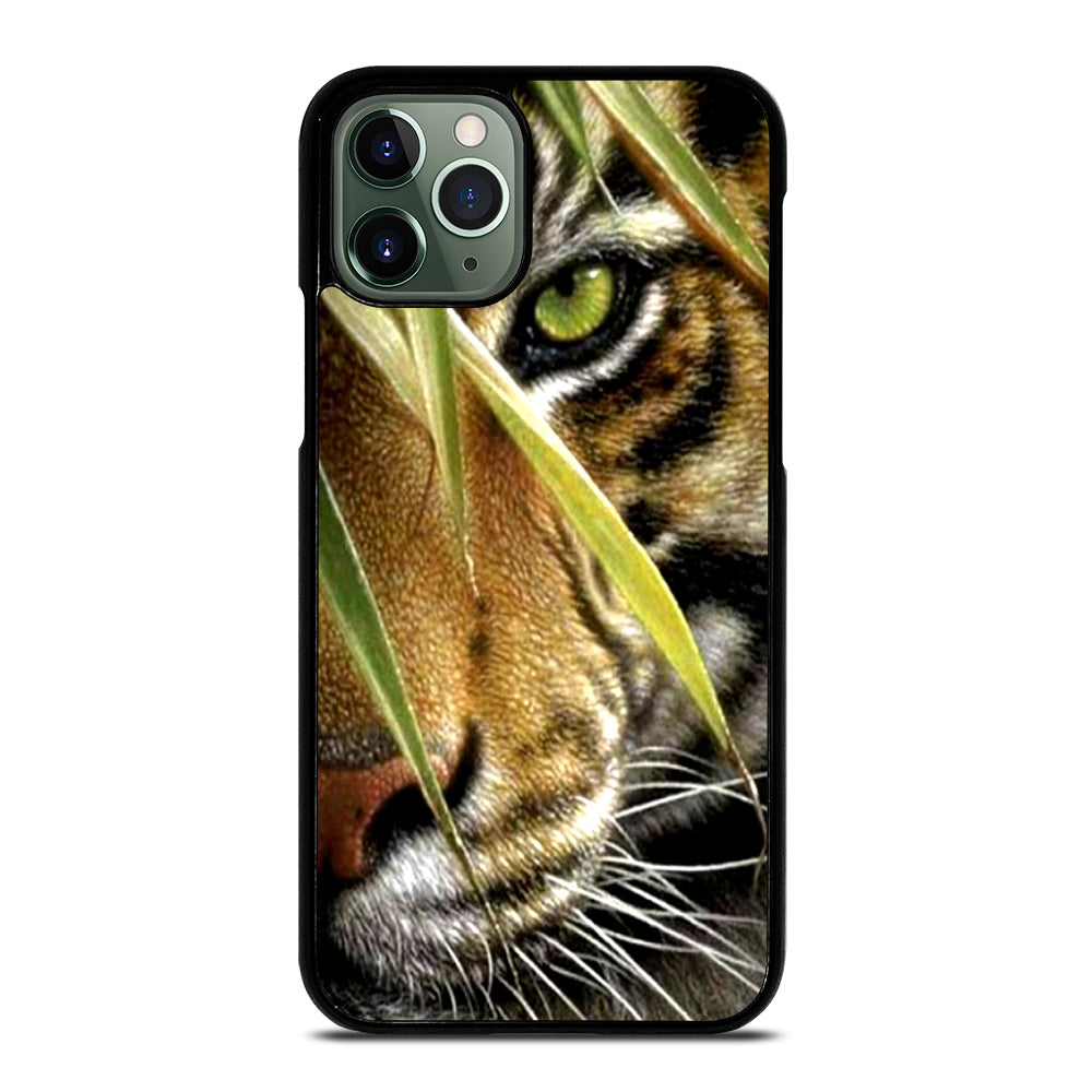 BENGAL TIGER IN A HALF FACE iPhone 11 Pro Max Case