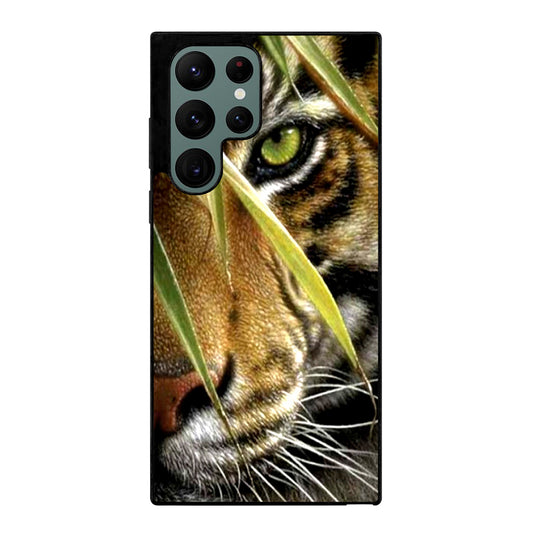 BENGAL TIGER IN A HALF FACE Samsung Galaxy S22 Ultra 5G Case